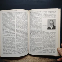 Encyclopedia Americana Vol.13 รูปที่ 9