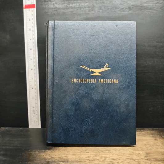 Encyclopedia Americana Vol.2 รูปที่ 1
