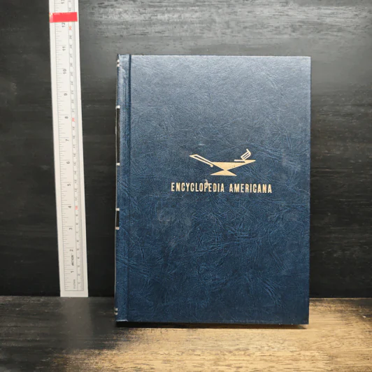 Encyclopedia Americana Vol.24 รูปที่ 1