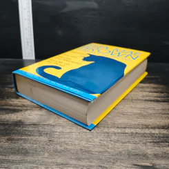 Rita Mae Brown:Three More Mrs. Murphy Mysteries in One Volume: Pay Dirt; Murder, She Meowed; and Murder on the Prowl รูปที่ 4