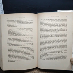 Three Bestselling Novels - Mary Higgins Clark รูปที่ 9