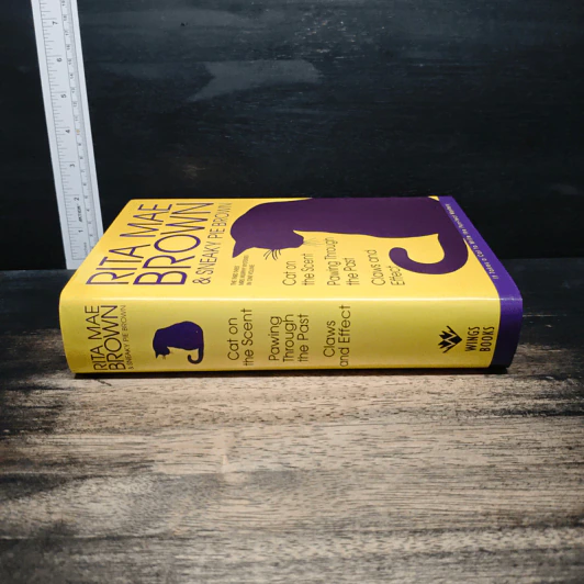 Rita Mae Brown:The Third Three Mrs. Murphy Mysteries in One Volume: Cat on the Scent; Pawing Through the Past; Claws and Effect รูปที่ 3