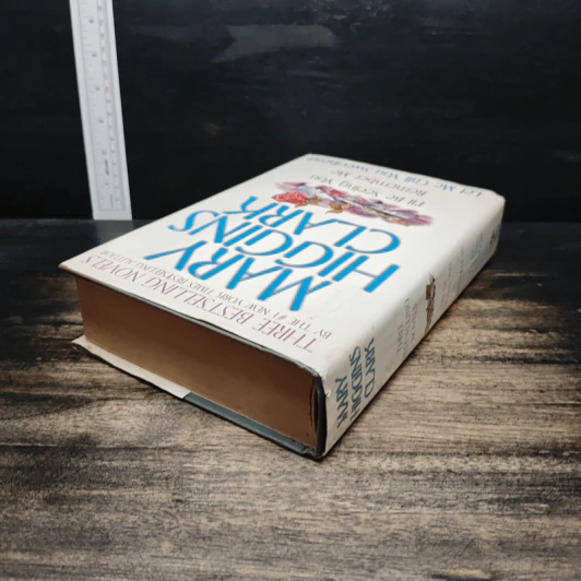 Three Bestselling Novels - Mary Higgins Clark รูปที่ 5