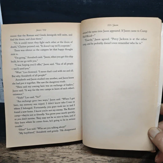 The Lost Hero - Rick Riordan รูปที่ 9