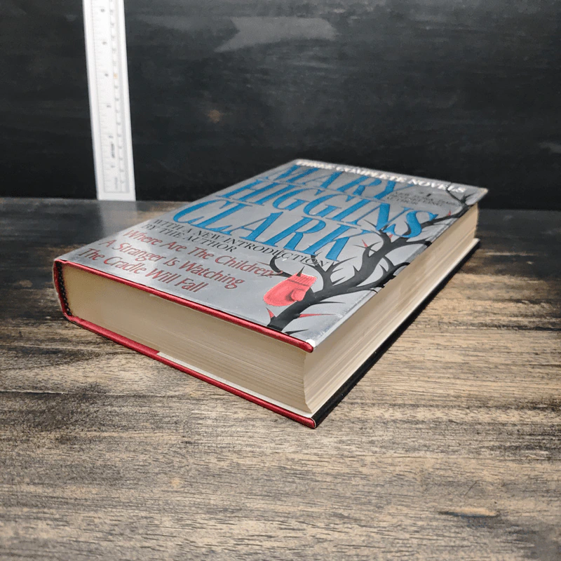 Three Complete Novels - Mary Higgins Clark รูปที่ 4