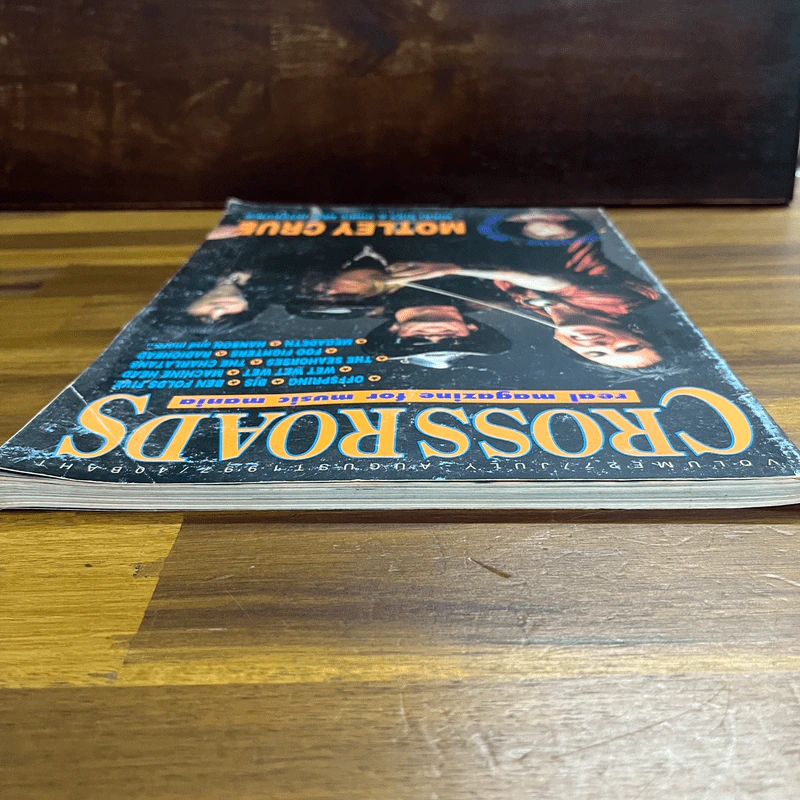 CROSSROADS VOL.7 July-Aug Motley Crue รูปที่ 5