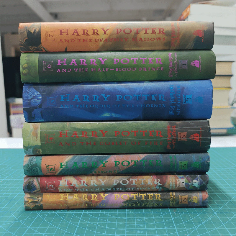 Harry Potter Year 1-7 แฮร์รี่ พอตเตอร์ 7 เล่มจบ (ปกแข็ง) - J.K.Rowling รูปที่ 2
