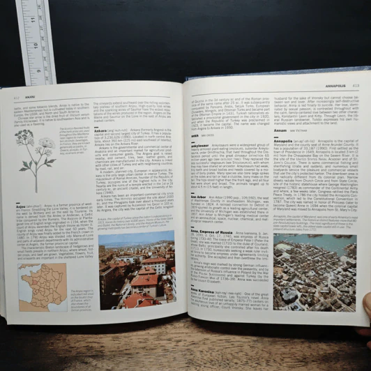 Grolier Family Encyclopedia รูปที่ 9