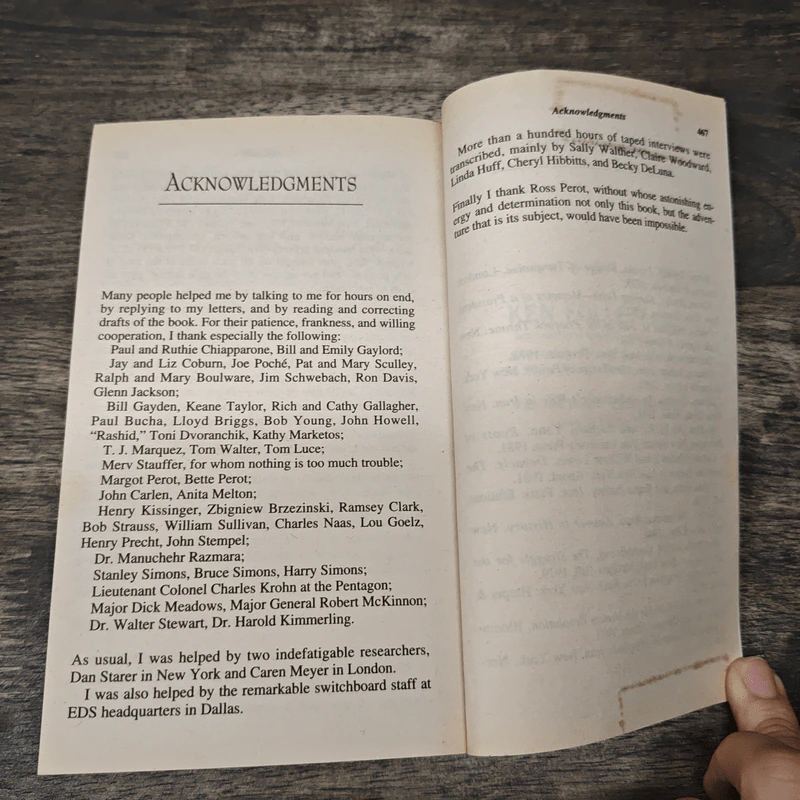 On Wings of Eagles - Ken Follett รูปที่ 8