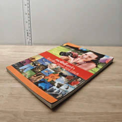 หนังสือ คมชัดยิ่งกว่าด้วยกล้อง Canon EOS DSLR - ยุกกา โกลารี รูปที่ 3