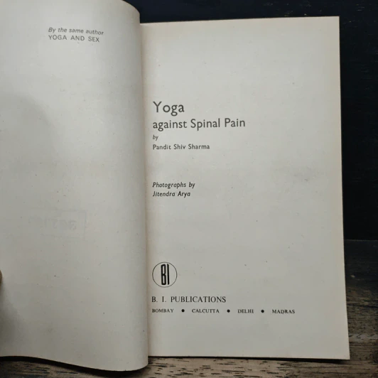 Yoga Against Spinal Pain - Pandit Shiv Sharma รูปที่ 6
