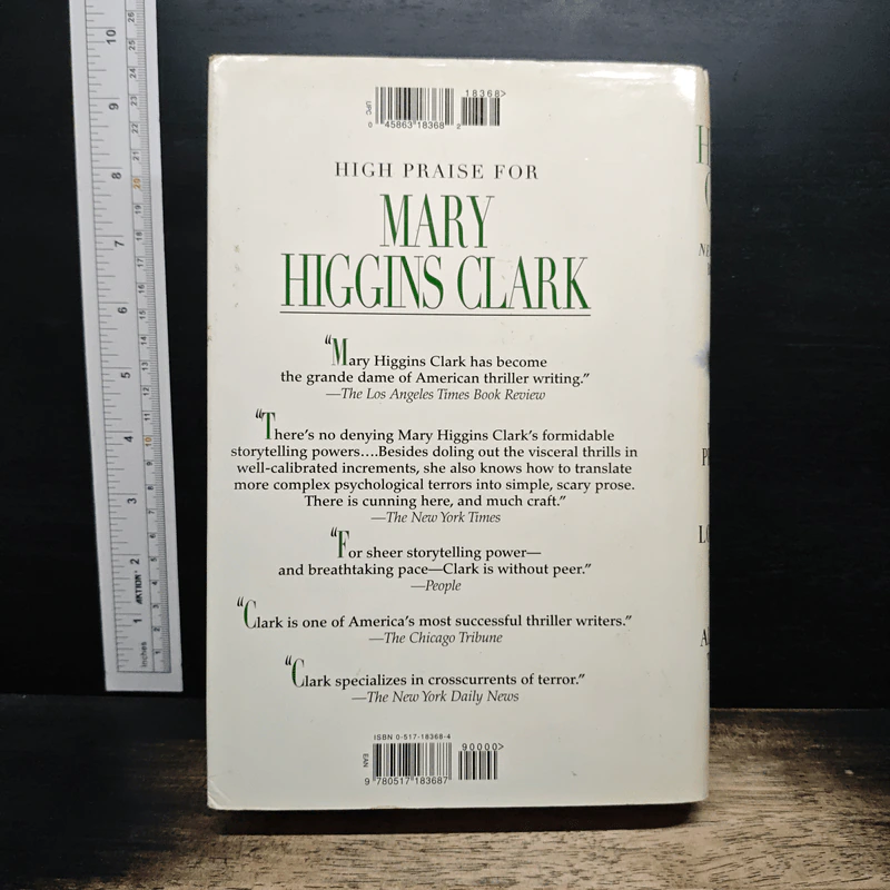 Three New York Times Bestselling Novels - Mary Higgins Clark รูปที่ 2
