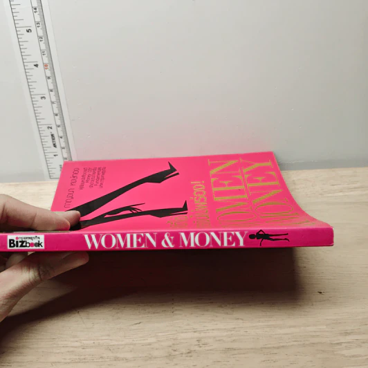 ทัศนคติที่ใช่ ภูมิการเงินไม่พร่อง Women & Money - กาญจนา หงษ์ทอง รูปที่ 2