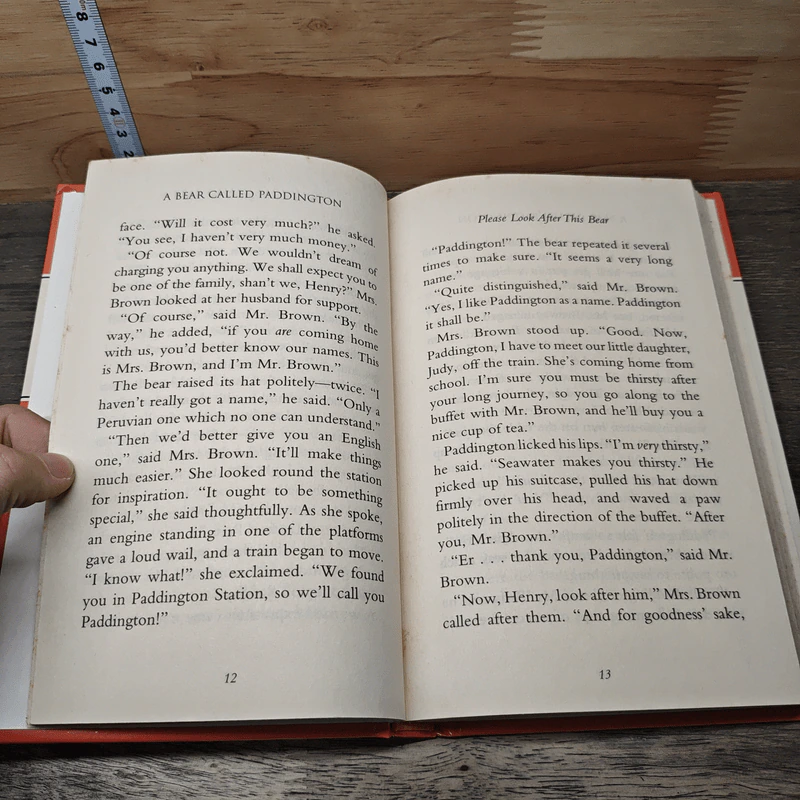 A Bear Called Paddington - Michael Bond รูปที่ 7