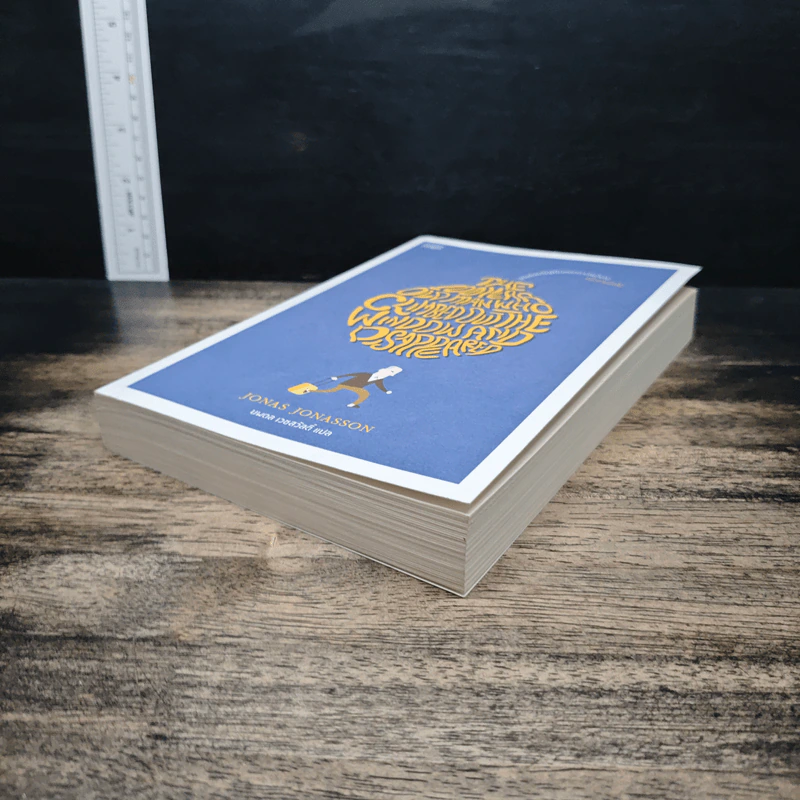 ชายร้อยปีผู้ปีนออกทางหน้าต่าง แล้วหายตัวไป - Jonas Jonasson รูปที่ 4