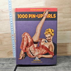 1000 Pin-Up Girls - Peter Driben