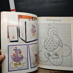 หนังสือ ตำราเล่มพิเศษจากนิตยสารขวัญเรือนและงานฝีมือ ปักครอสติช เล่ม 5 รูปที่ 9