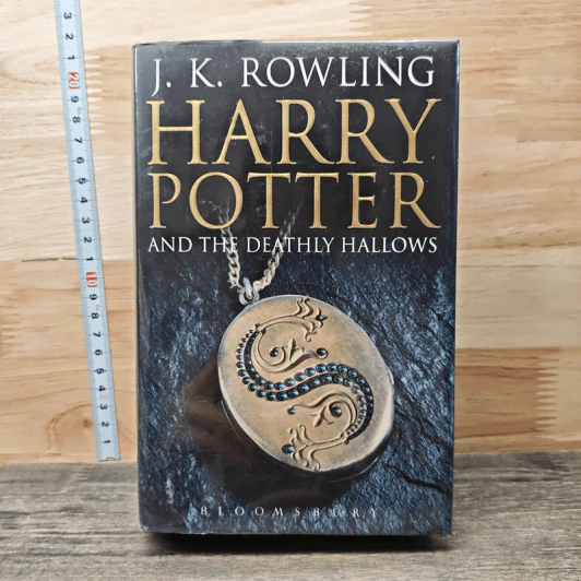 Harry Potter and the Deathly Hallows - J.K.Rowling รูปที่ 1
