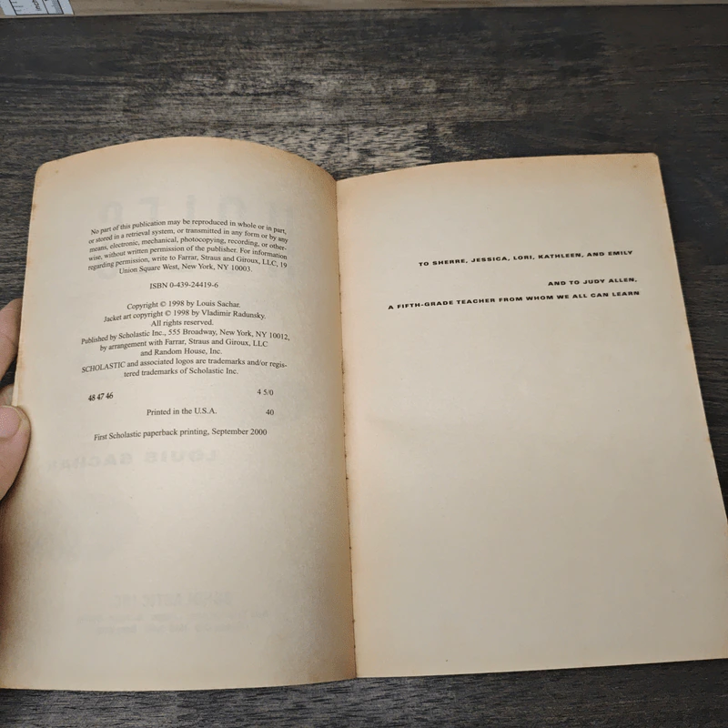 Holes - Louis Sachar รูปที่ 6