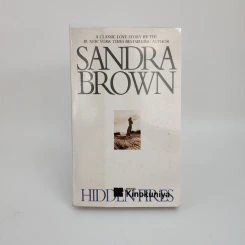 Hidden Fires - Sandra Brown รูปที่ 1