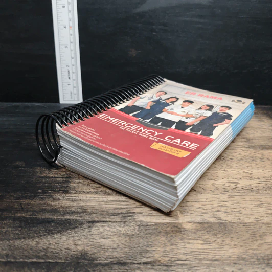 Emergency Care: The Pocket Guide Book รูปที่ 4