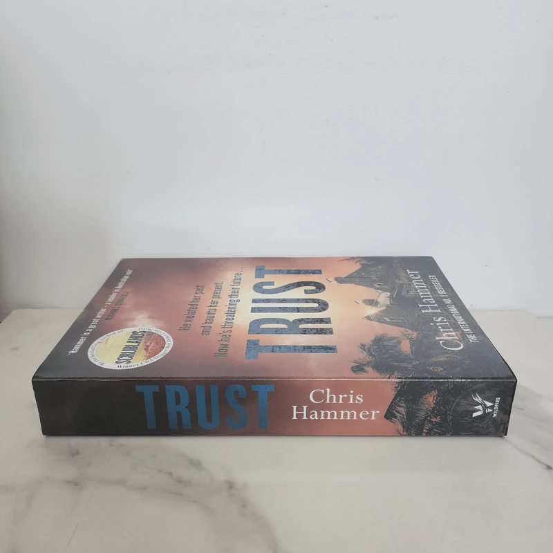 Trust - Chris Hammer รูปที่ 2