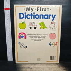 My First Dictionary - Alan Snow รูปที่ 2