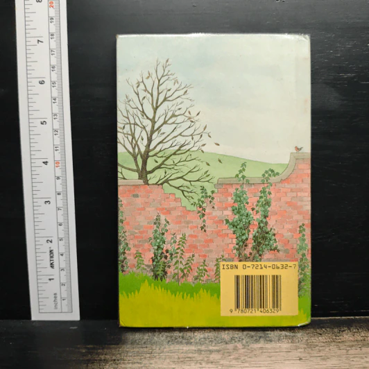 The Secret Garden - Ladybird รูปที่ 2