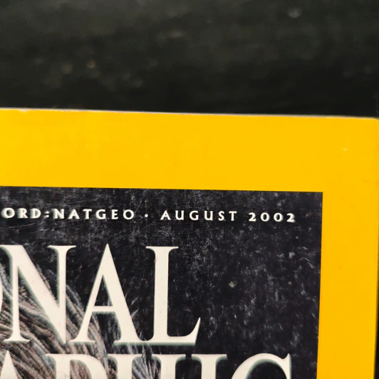 NATIONAL GEOGRAPHIC August 2002 รูปที่ 6