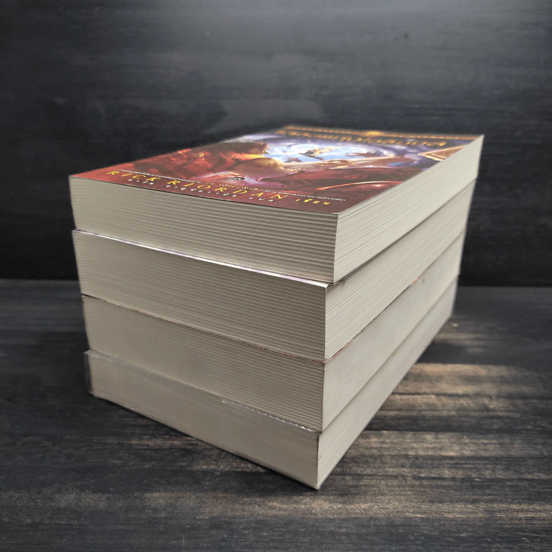 ชุด The Heroes of Olympus 4 เล่ม วีรบุรุษผู้สาบสูญ+รอยตราอาธีน่า+เคหาสน์แห่งฮาเดส+โลหิตแห่งโอลิมปัส - Rick Riordan รูปที่ 3