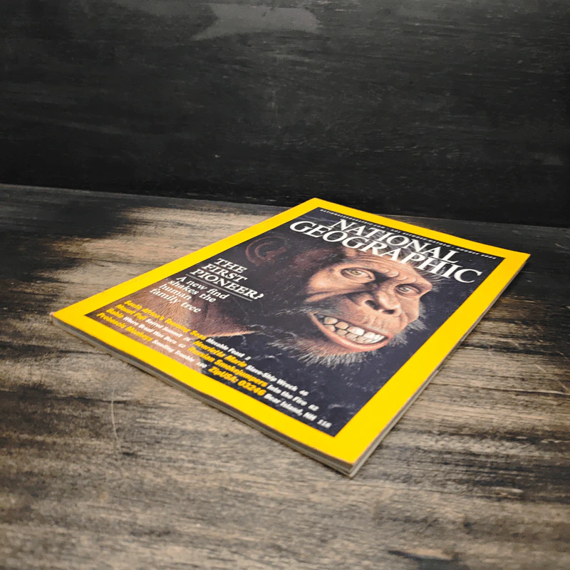 NATIONAL GEOGRAPHIC August 2002 รูปที่ 4