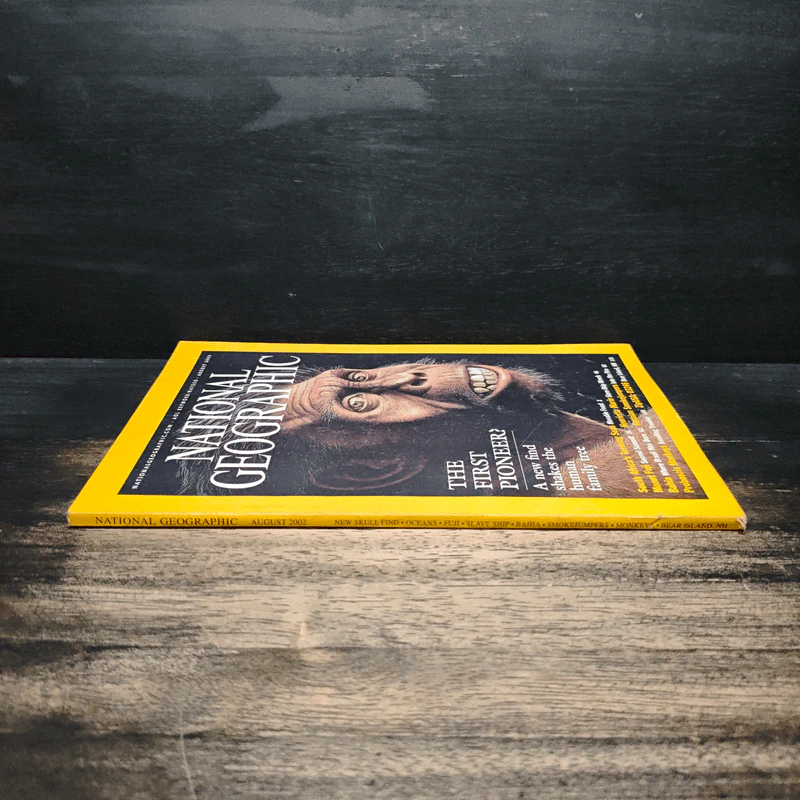 NATIONAL GEOGRAPHIC August 2002 รูปที่ 3