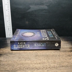 Kisscut - Karin Slaughter รูปที่ 3