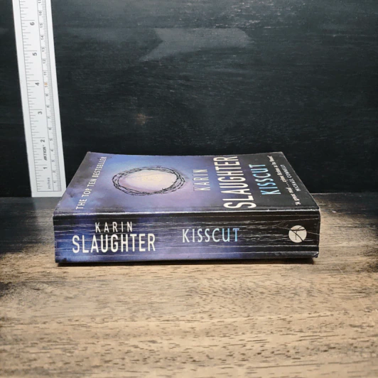 Kisscut - Karin Slaughter รูปที่ 3