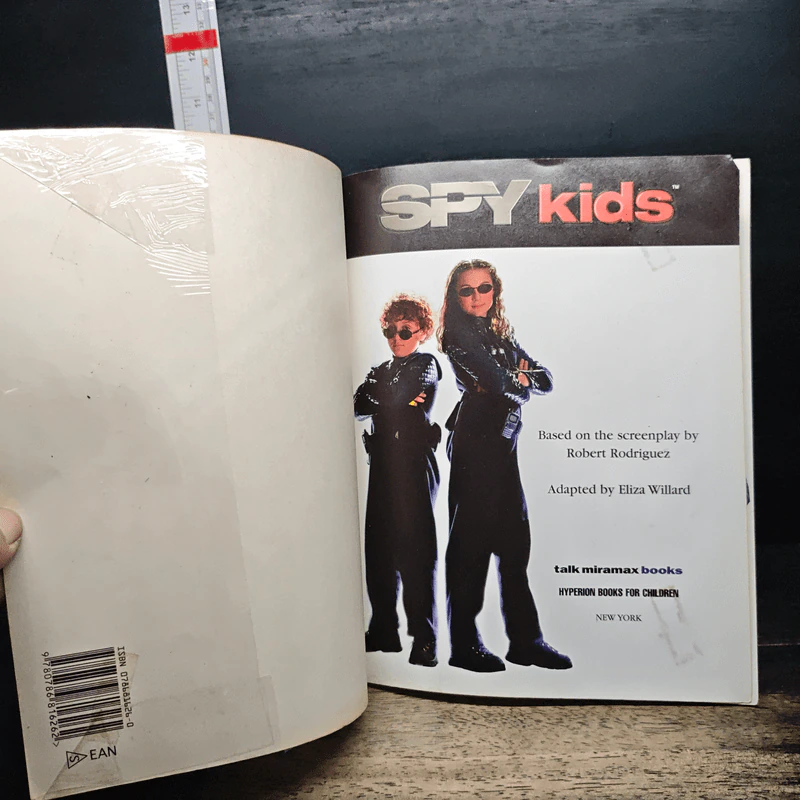 Spy Kids: The Official Movie Storybook รูปที่ 6