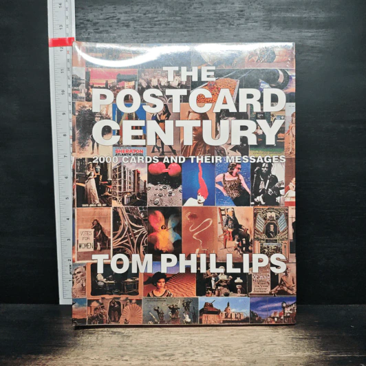 The Postcard Century: 2000 Cards and Their Messages - Tom Phillips รูปที่ 1