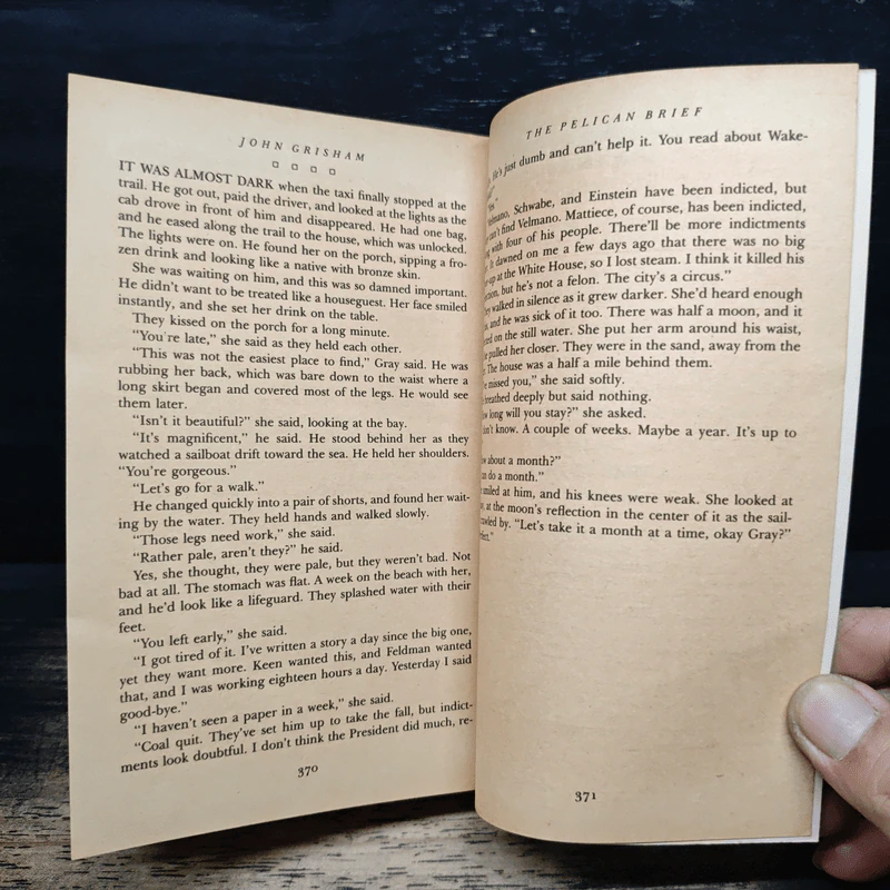 The Pelican Brief - John Grisham รูปที่ 8