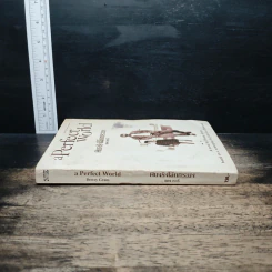 a Perfect World คนจริงโลกทระนง - แดง ชารี รูปที่ 3
