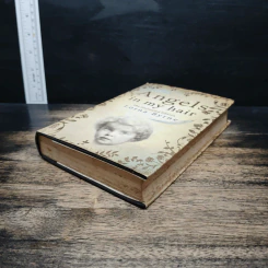 Angels in My Hair: The Illustrated Edition - Lorna Byrne รูปที่ 4