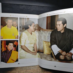 เนชั่นสุดสัปดาห์ ฉบับพิเศษ สมุดภาพ ตรึงใจไทยทั่วหล้า มหามงคลครองราชย์ 60 ปี รูปที่ 7