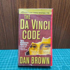 The Da Vinci Code - Dan Brown