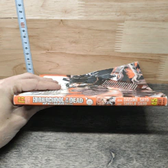 Highschool of the Dead ฝ่าดงนรกเดินดิน เล่ม 3 รูปที่ 2