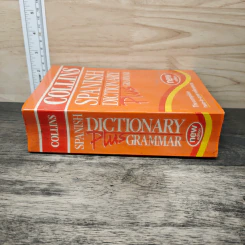 Collins Spanish Dictionary Plus Grammar รูปที่ 2