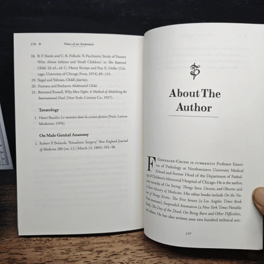 Notes of an Anatomist - F. González-Crussí รูปที่ 9