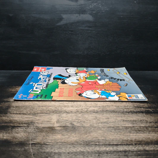 มิคกี้และสหาย Comics and Stories รูปที่ 3