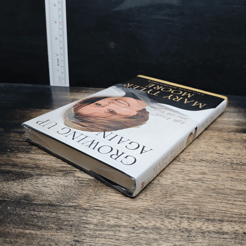 Growing Up Again: Life, Loves, and Oh Yeah, Diabetes - Mary Tyler Moore รูปที่ 5