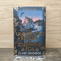 The Unexpected Return of Josephine Fox - Claire Gradidge