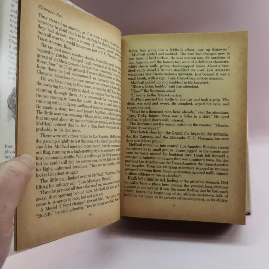 Reader's Digest Condensed Books Volume 4 1982 รูปที่ 11