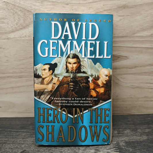 Hero in the Shadows - David Gemmell รูปที่ 1