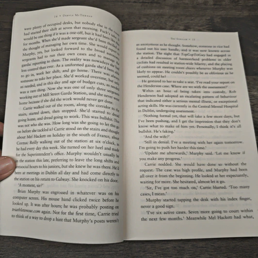 The Scholar - Dervla McTiernan รูปที่ 7